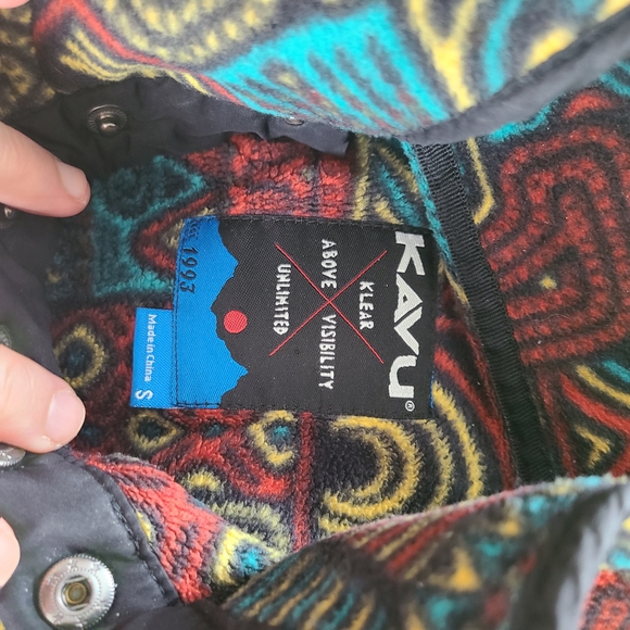 Colorful Geometric Patterned Jacket - Picture 4 of 4